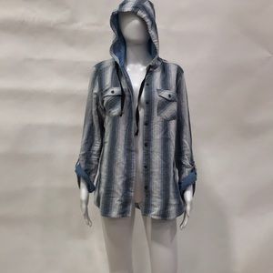 Boston traders stripe button down